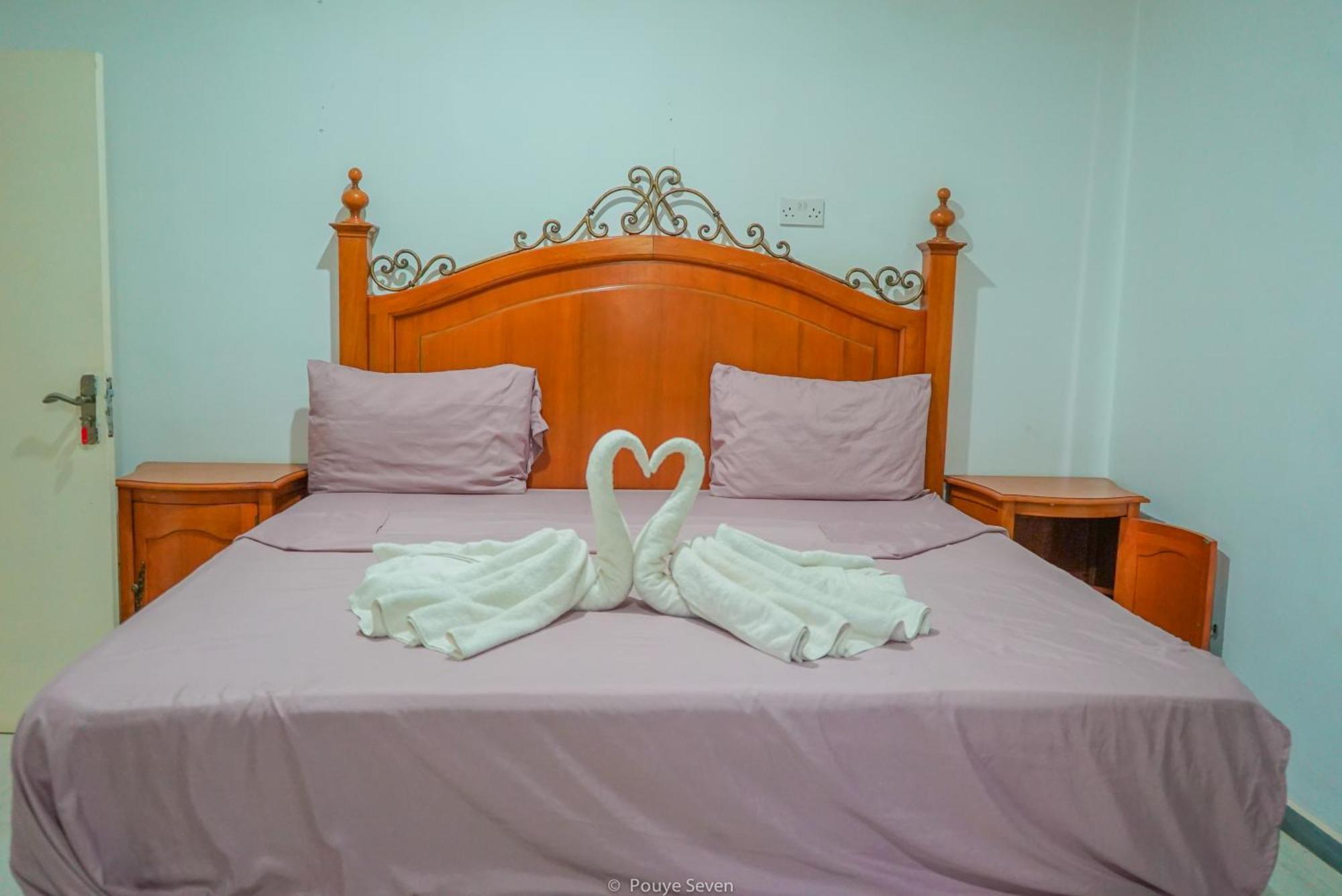 Mgm Apartments Gambia Kololi Exterior foto